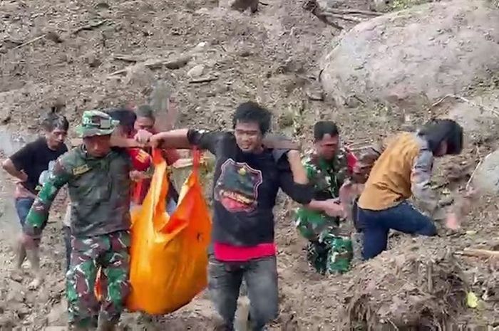 Jasad Ibu dan Anaknya Ditemukan, Jumlah Korban Longsor Tator Meninggal Dunia 20 Orang