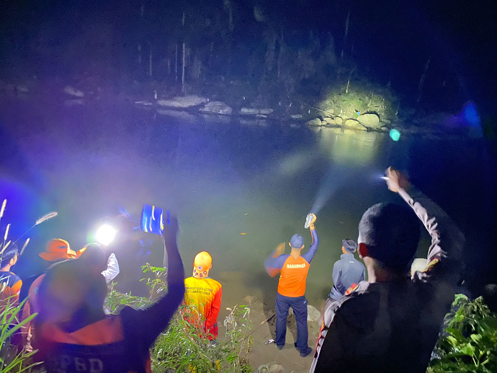Remaja Asal Palopo Tenggelam Saat Berenang Bersama Temannya di Sungai Saddang Toraja