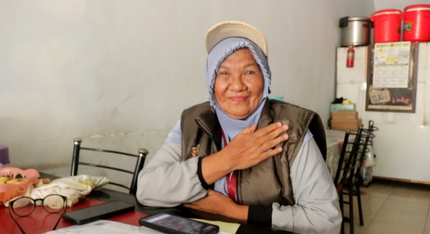 Kisah Meliani Rasyid Pantarlih Usia 65 Tahun di Palopo, Pernah Dikejar Anjing Saat Data Pemilih… Yuk Tonton Videonya