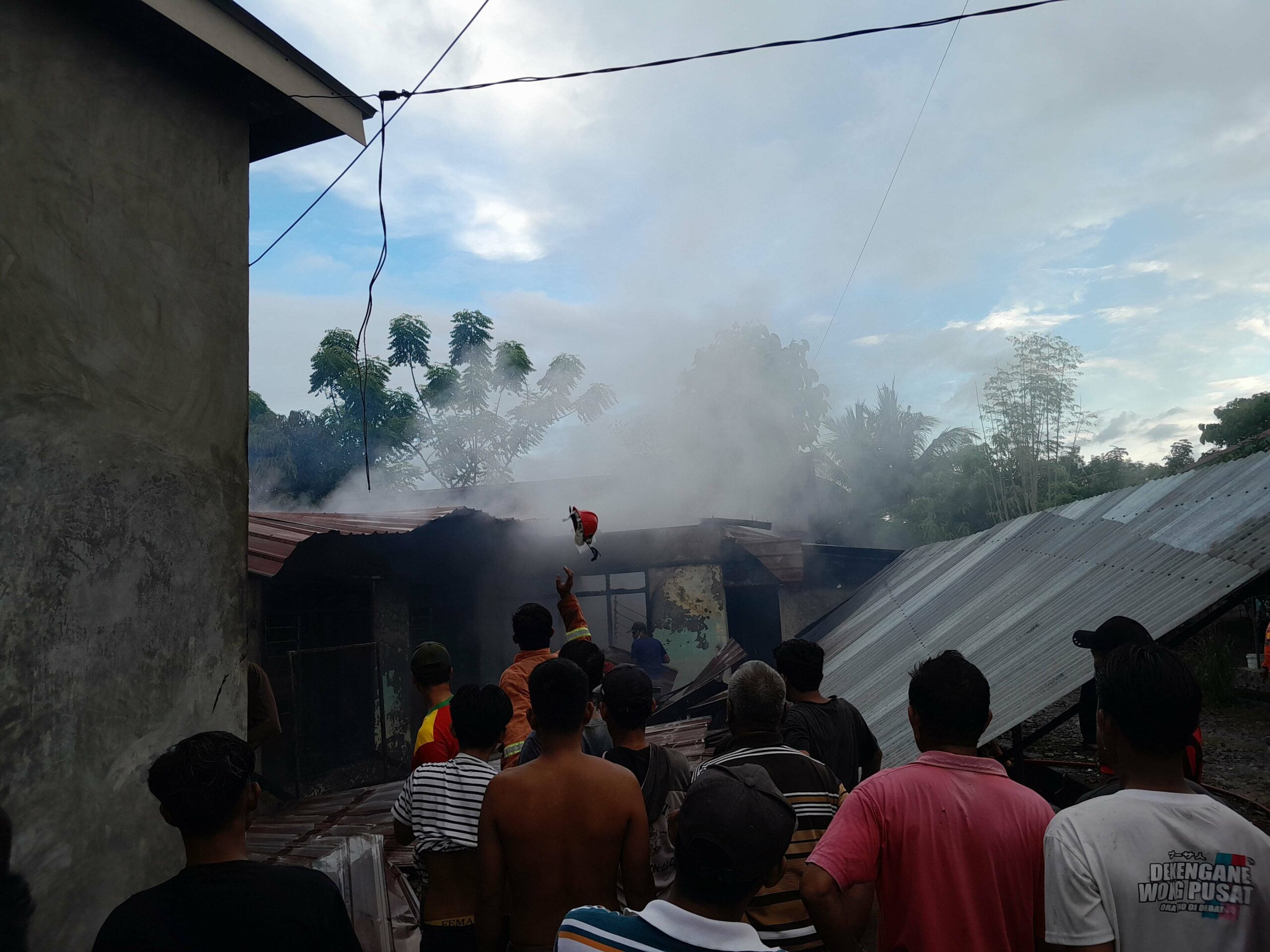 Video Rumah Warga Wiwitan Lamasi Terbakar, Kerugian Capai Rp250 Juta