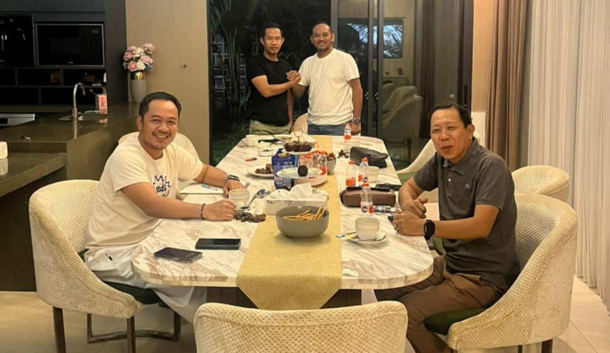 Duet Trisal Tahir-Ome Maju Pilkada Palopo, Tato: Tunggu B1-KWK