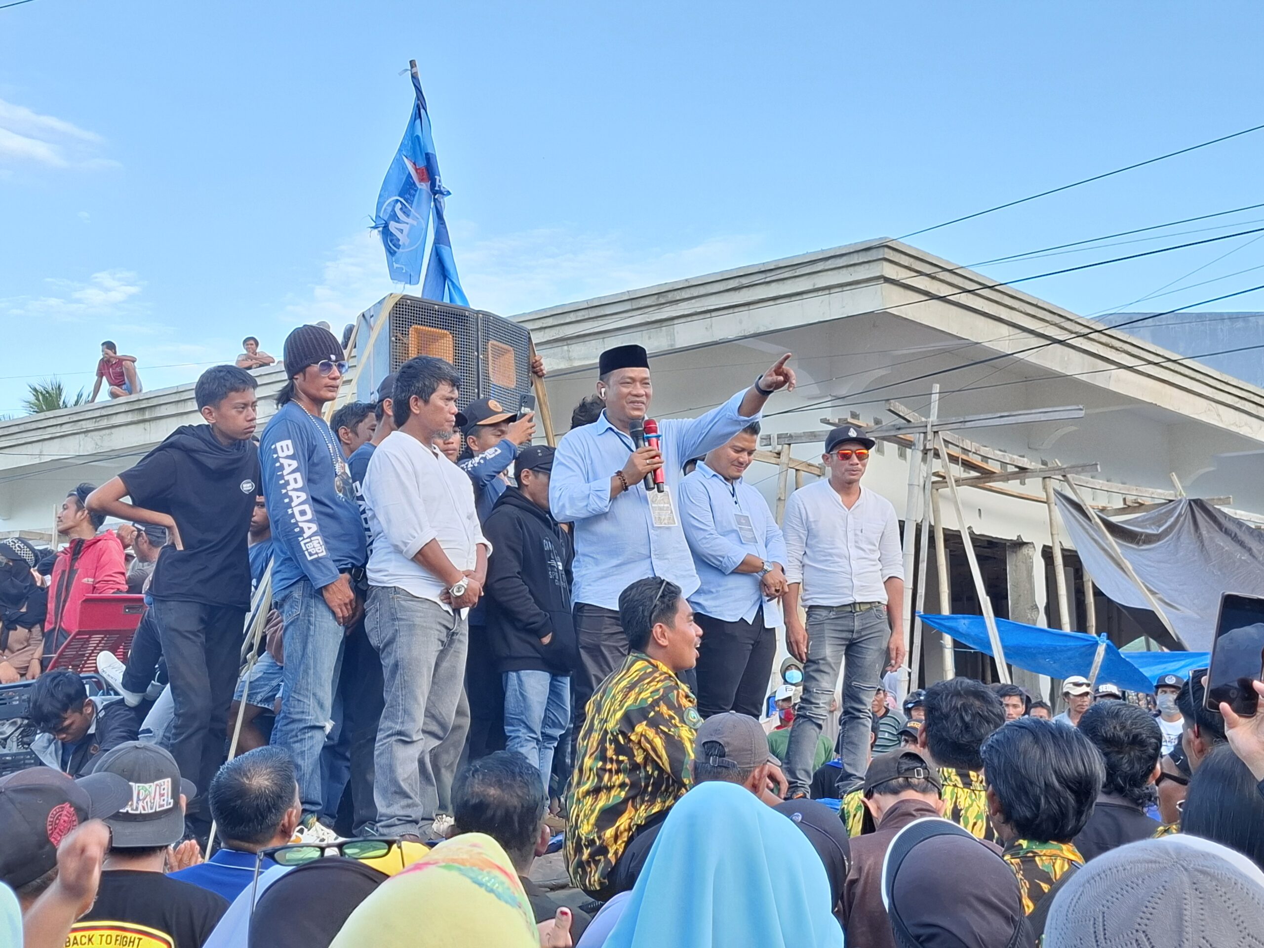Daftar ke KPU, Pata-Dhevy Bawa Empat Rekomendasi Parpol