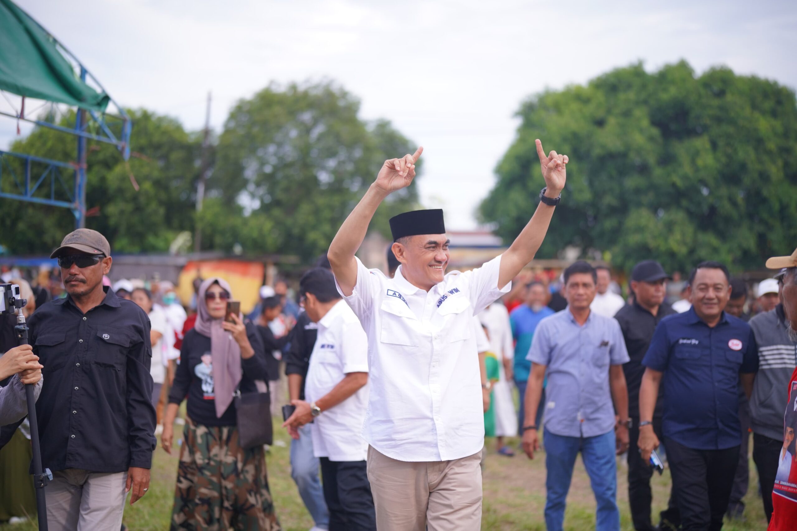 Kampanye di Bupon, Agus-Win Janji Akan Gratiskan Bibit Kakao