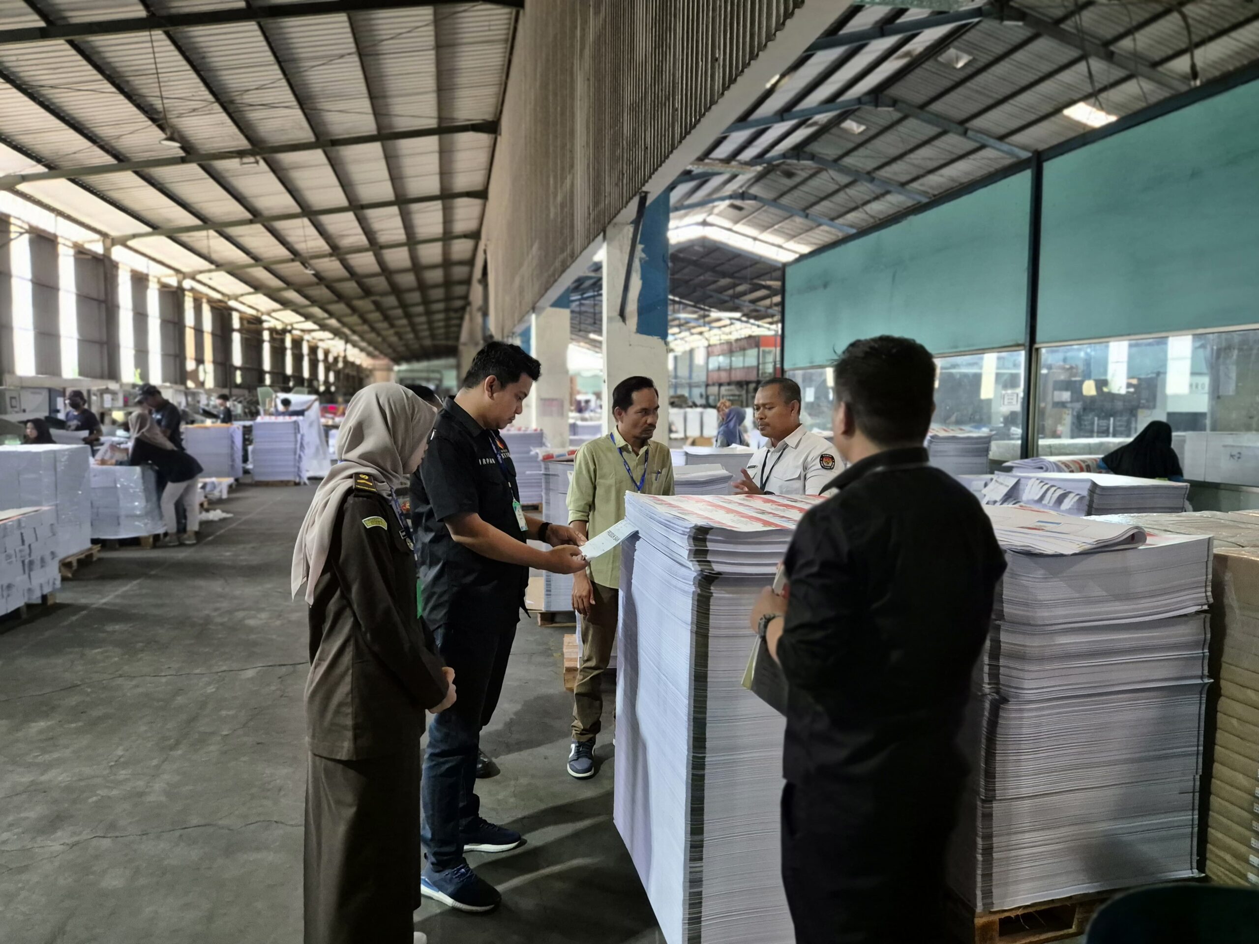 Bawaslu Luwu Monitoring 279.114 Lembar Cetakan Surat Suara Pilkada