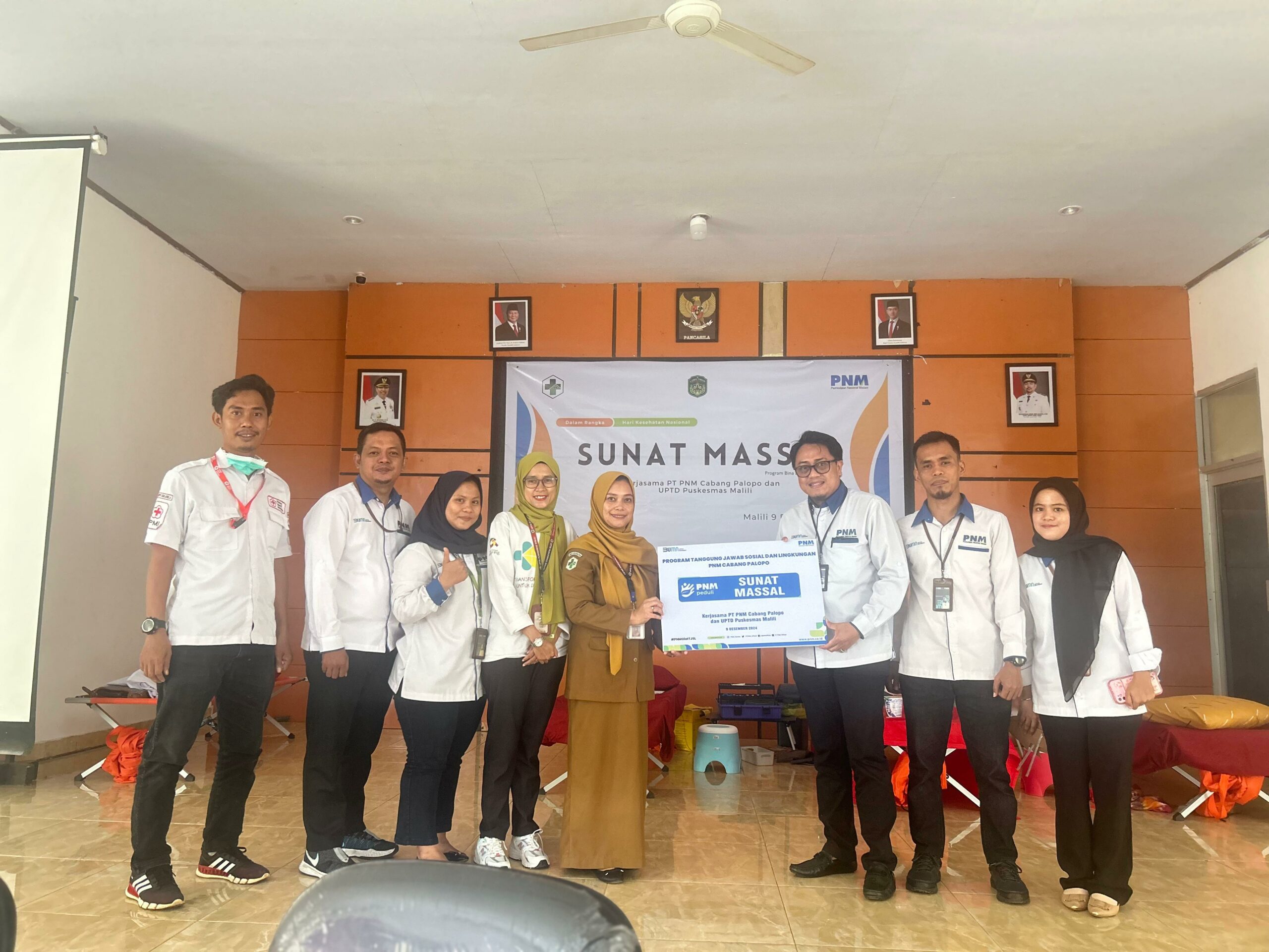 PT PNM Cabang Palopo Gelar Sunatan Massal dan Donor Darah Gratis di Malili
