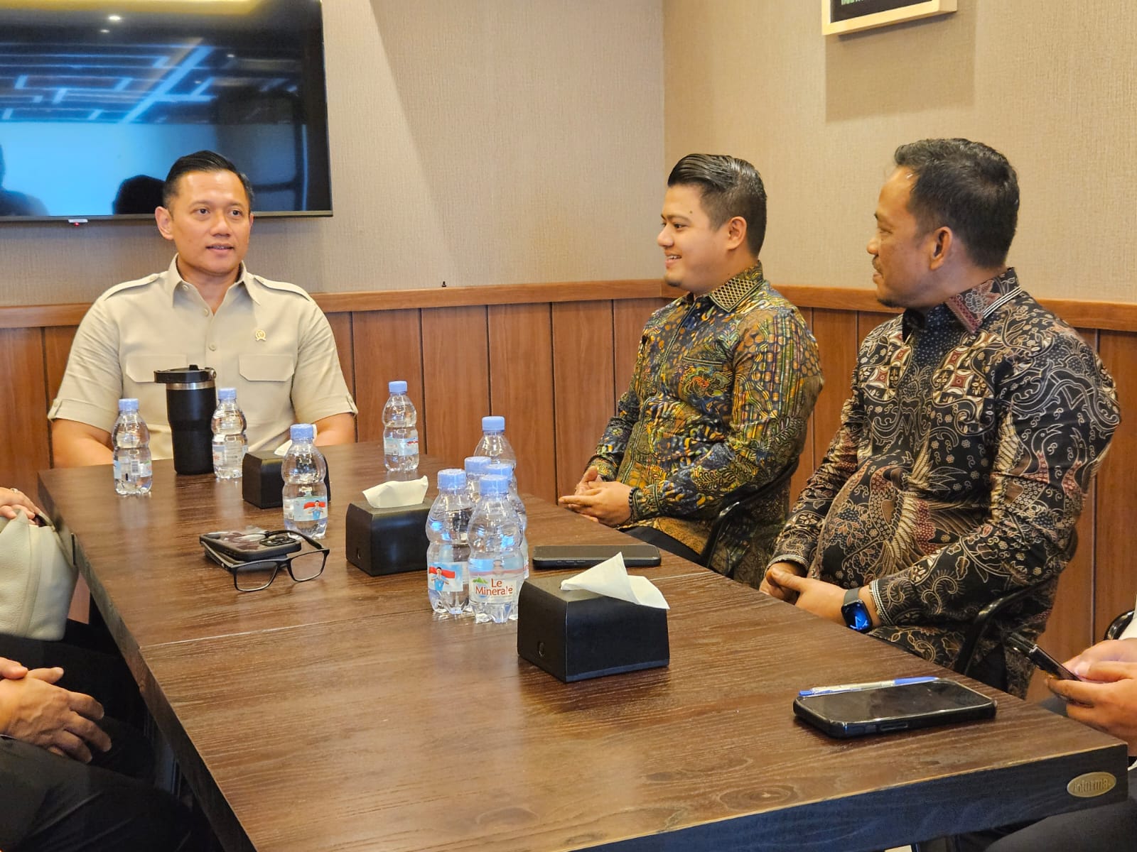 Pata -Dhevy Temui AHY di Kantor Menko-Infra Jakarta
