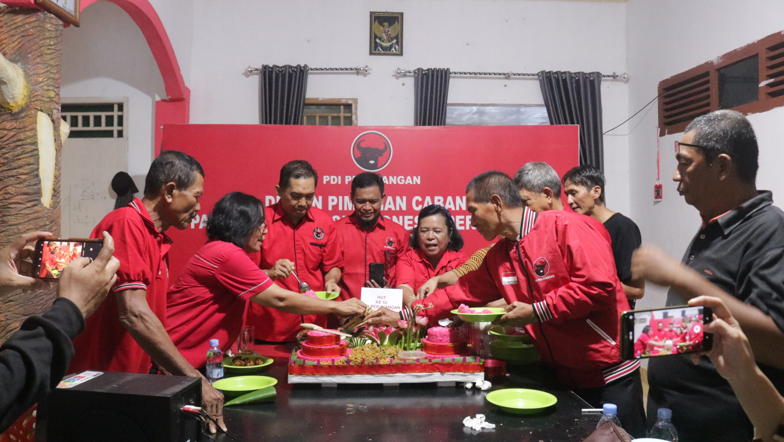 Peringati HUT ke-52, PDI Perjuangan Palopo Kobarkan Api Perjuangan yang Tak Kunjung Padam