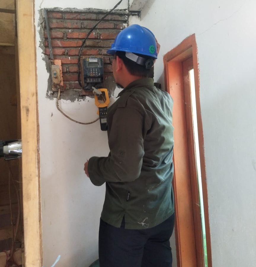 PLN UP3 Palopo Intensif Lakukan Pemeriksaan Pelanggan untuk Keamanan Listrik