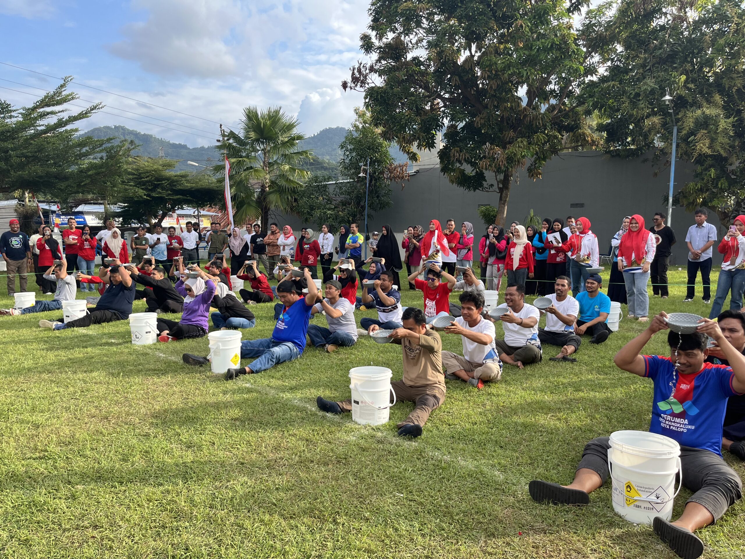 Jalin Keakraban Sesama Karyawan, Perumda TM Palopo Gelar Beragam Lomba Hari Kemerdekaan