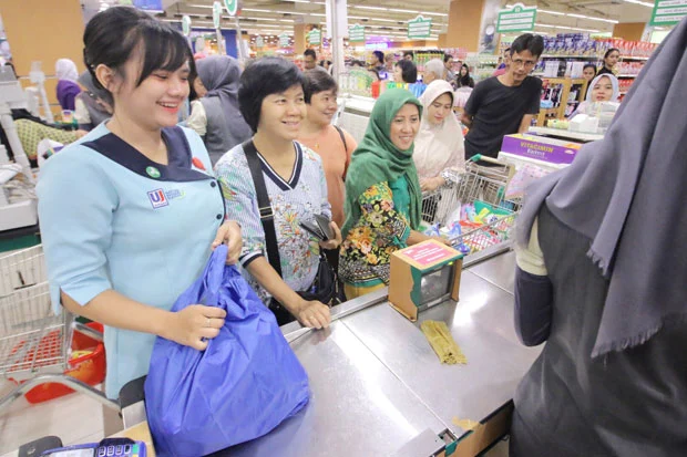 Menanti Ketegasan Pemkot Tertibkan Ritel ‘Nakal’ di Palopo