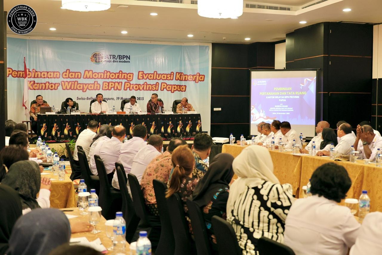 Pembinaan di Kanwil BPN Provinsi Papua, Menteri Nusron Perkuat Layanan Pertanahan: Semakin Sederhana, Semakin Baik