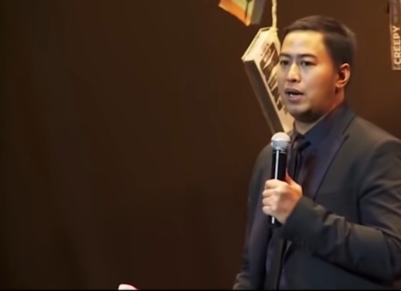 Pandji Pragiwaksono Akhirnya Buka Suara Soal Denda Rp2 Miliar dan 96 Ekor Kerbau