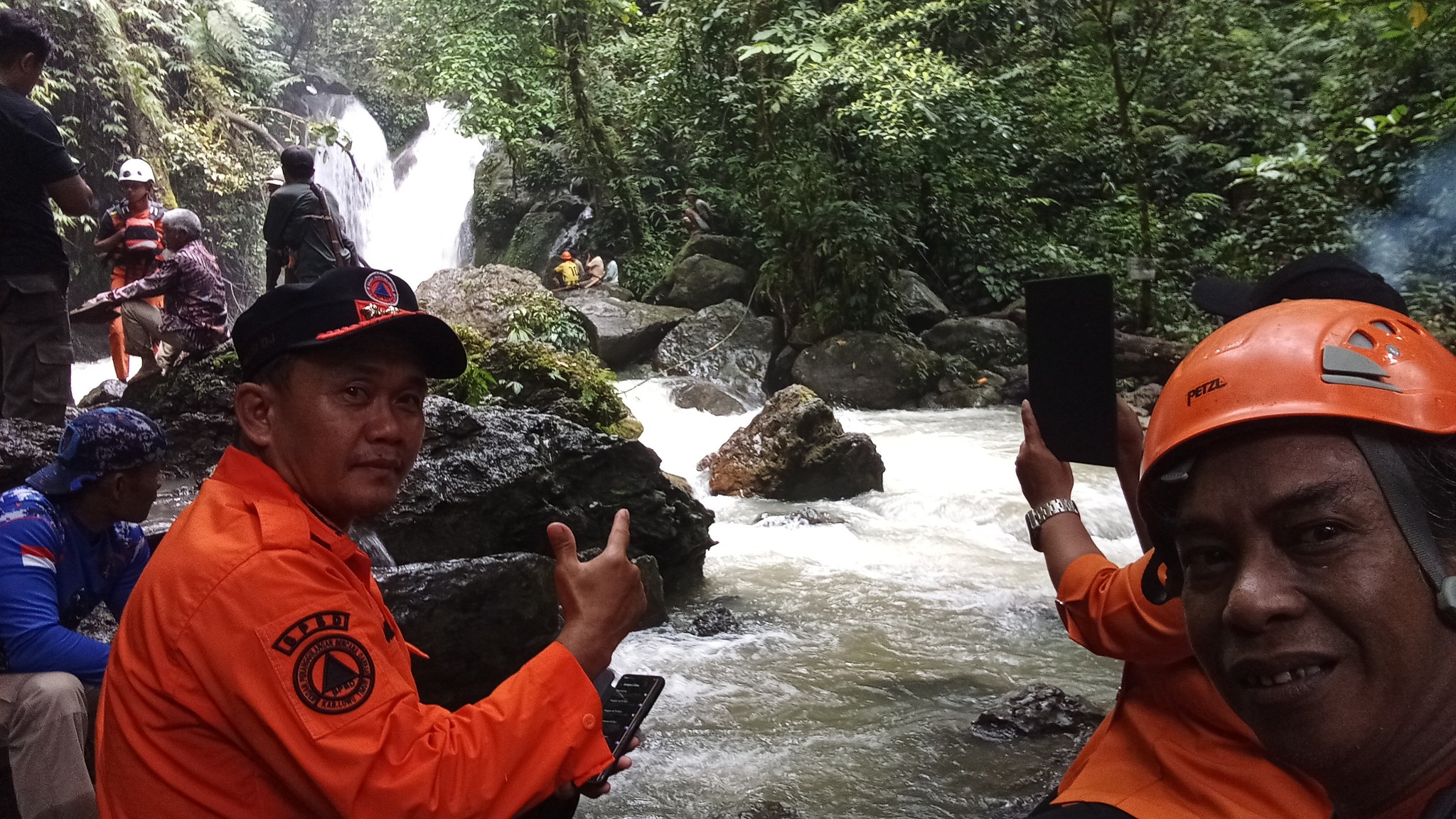 Tiga Hari Dicari, Jasad Pemuda Asal Wajo Akhirnya Ditemukan di Air Terjun Kembar Lutim