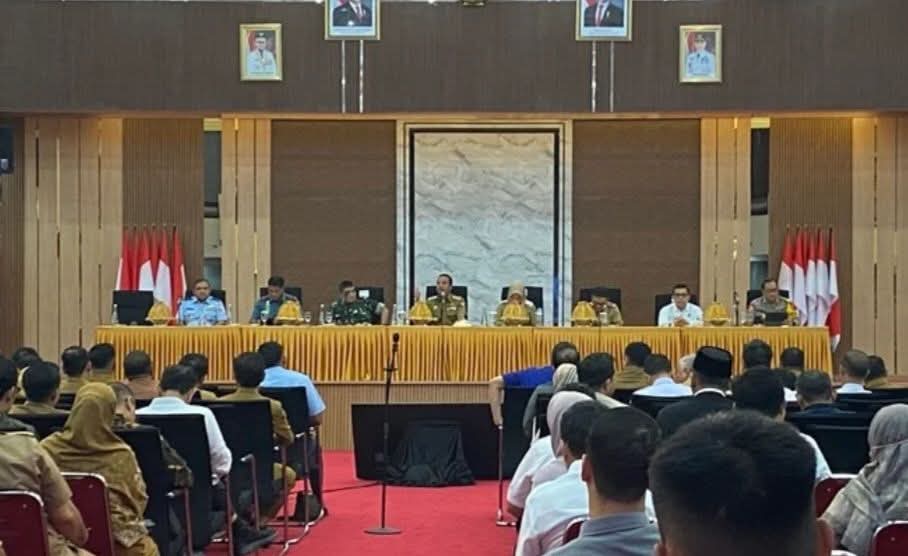 Kepala Daerah se-Luwu Raya Kompak Absen dalam Rakor Gubernur Sulsel, Ada Apa?