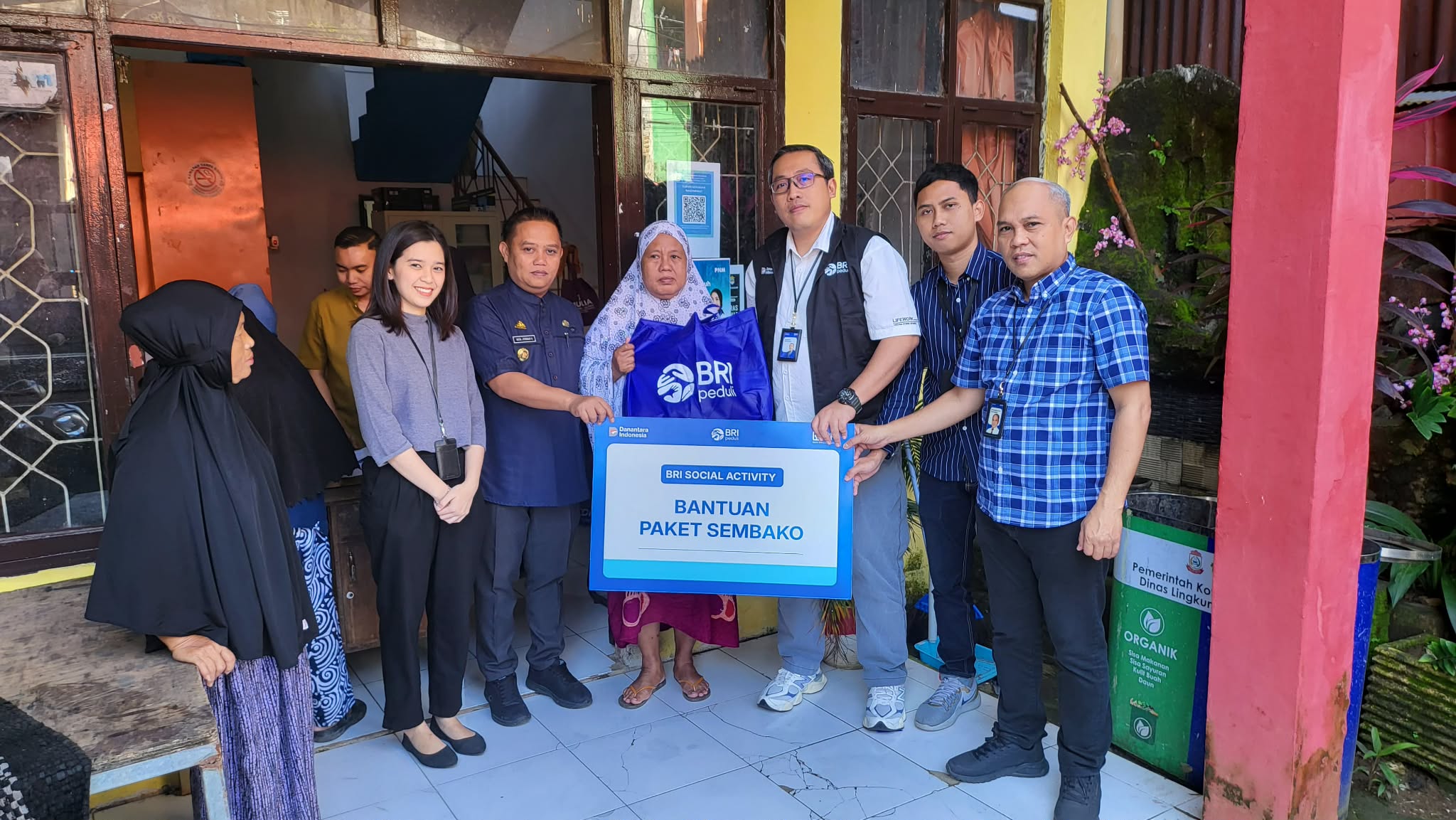 BRI Berbagi Bahagia di Awal Ramadan, Salurkan 700 Paket Sembako