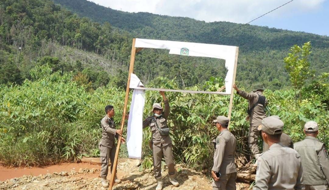 Bertentangan Tagline Ibas ‘Masyarakat Biasa’, Pemkab Lutim Adukan Warganya ke Polisi