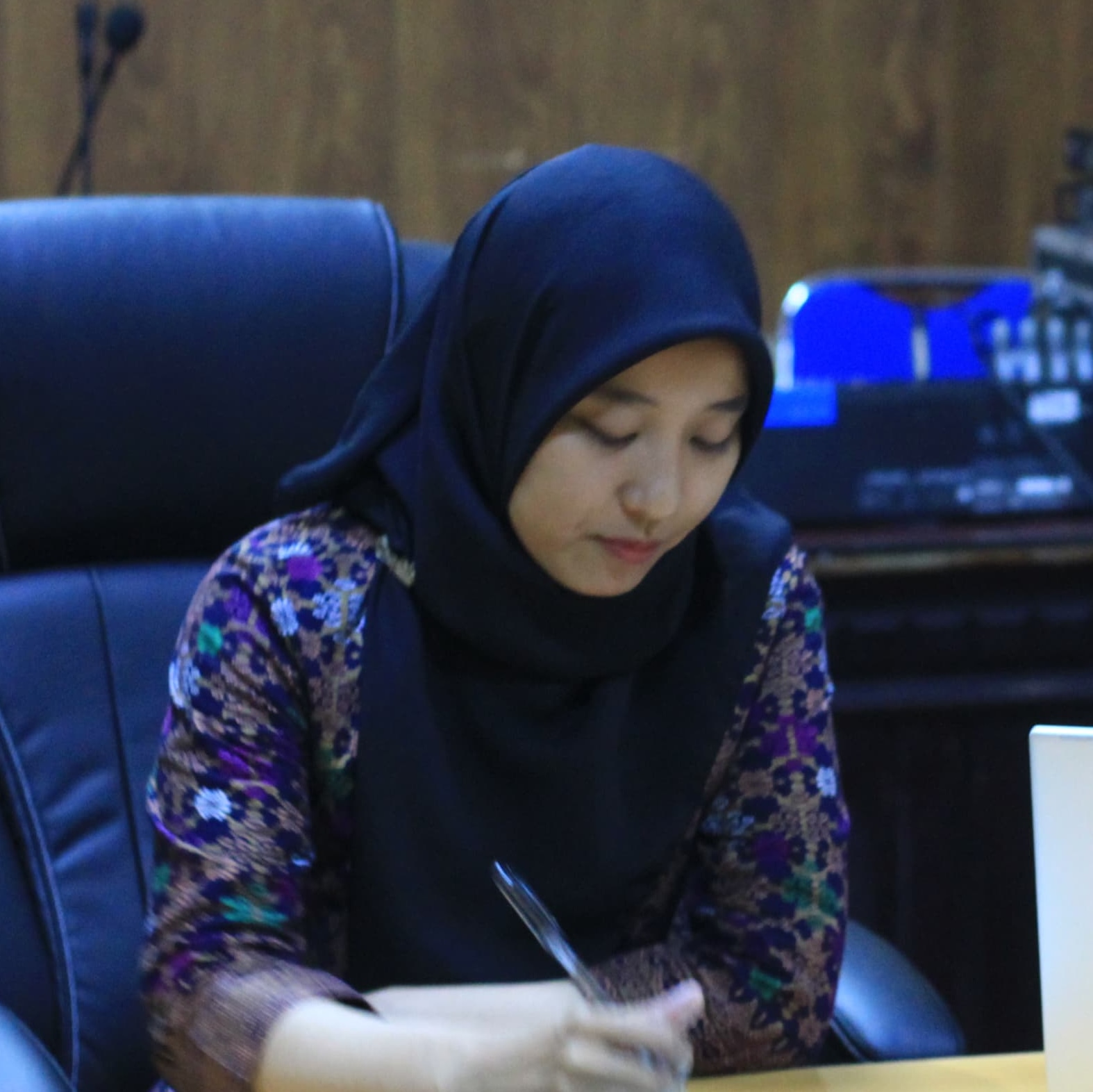 Opini: Media Sosial Anak, Regulasi Negara dan Peran Keluarga