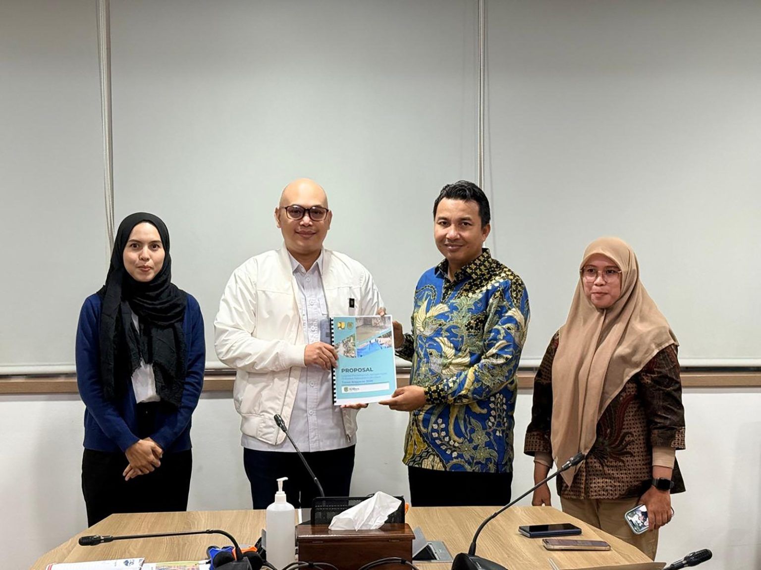 Temui Kementerian PU, Bupati Andi Rahim Paparkan Keberhasilan Cetak Sawah dan Pentingnya Irigasi di Lutra