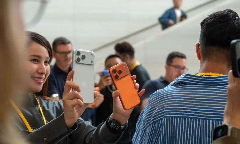 Fenomema Jelang Lebaran, Gen Z Ramai Sewa iPhone demi Konten dan Gaya