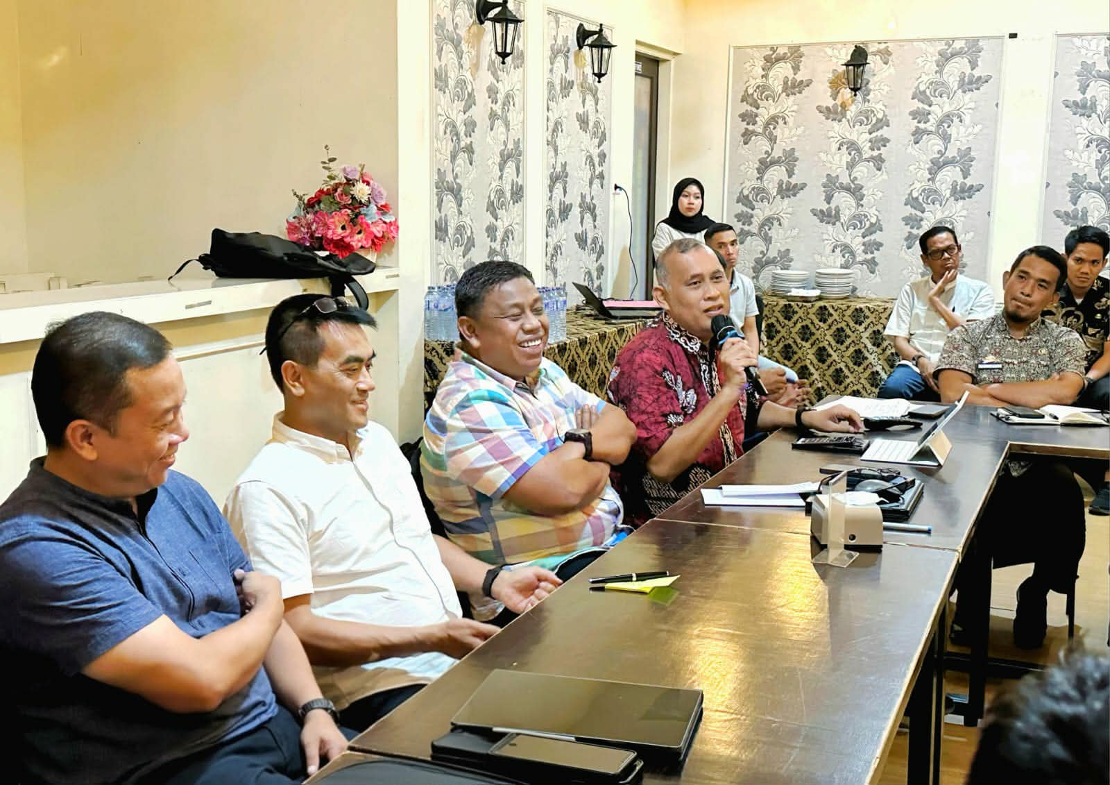 PT Masmindo Hadir Tak Hanya Buka Lapangan Kerja, Tapi Gerakkan Roda Ekonomi Lokal