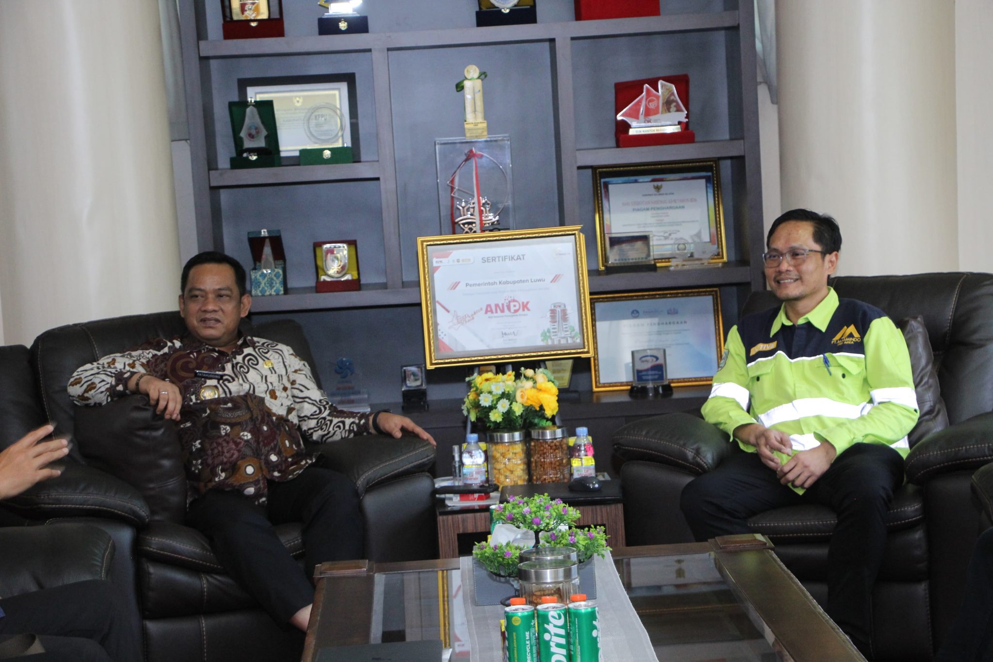 Kerjasama PLN dan Pemkab Luwu, PT Masmindo Bangun Jaringan Listrik Lintasi Area Tambang di Latimojong