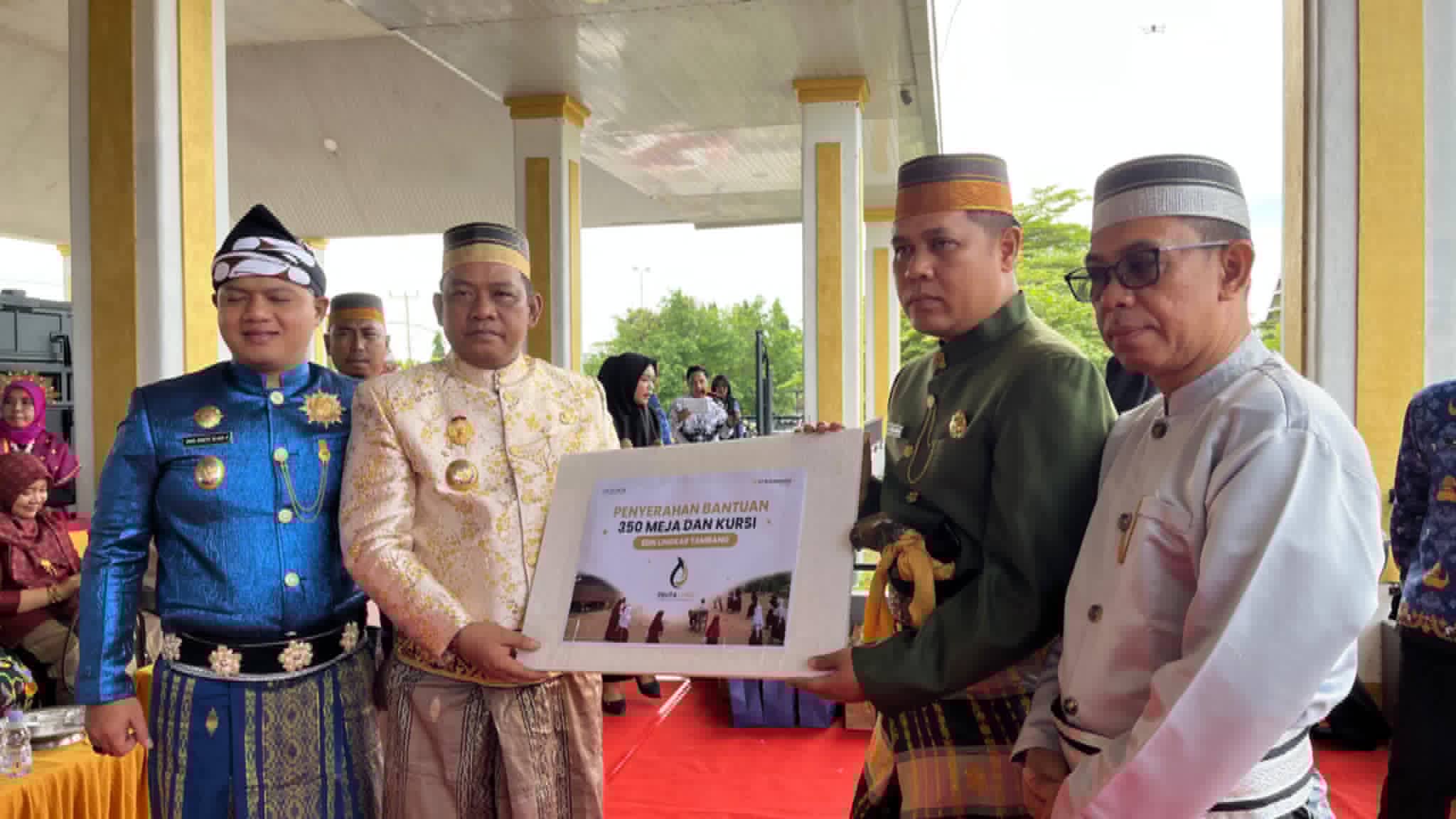 Momentum Hardiknas, PT MDA Salurkan Bantuan Pendidikan dan Jalankan Program PELITA di Luwu