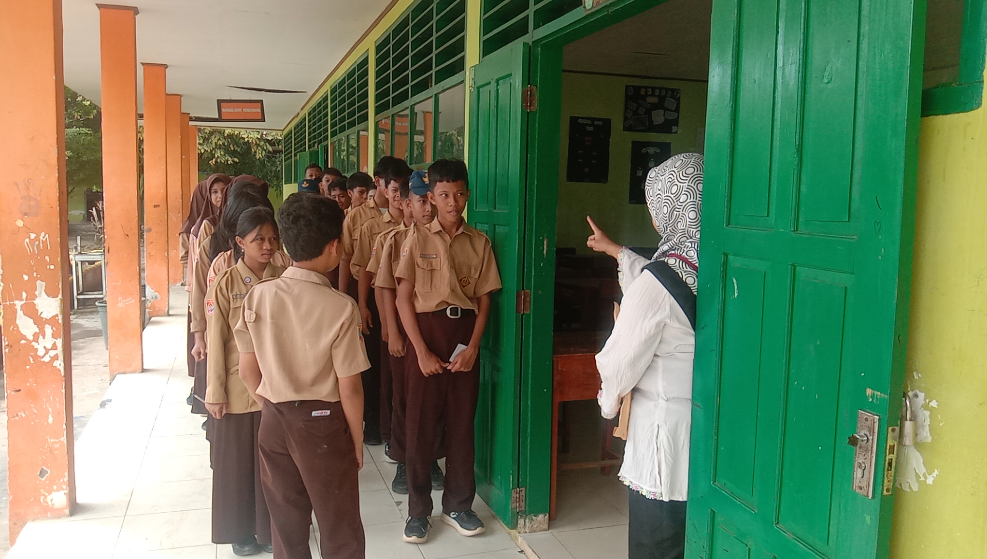 Ukur Kemampuan Akademik, 400 Siswa SMPN 6 Palopo Ikuti UAS