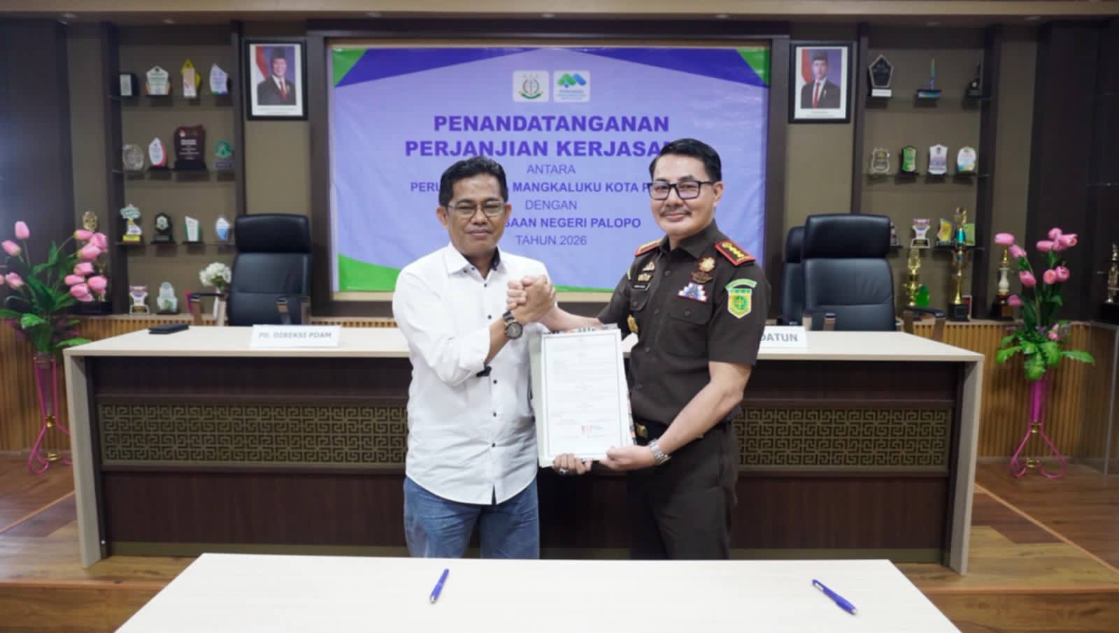 Perumda TM Palopo dan Kejari Lanjutkan Kerja Sama Pendampingan Hukum Lewat MoU