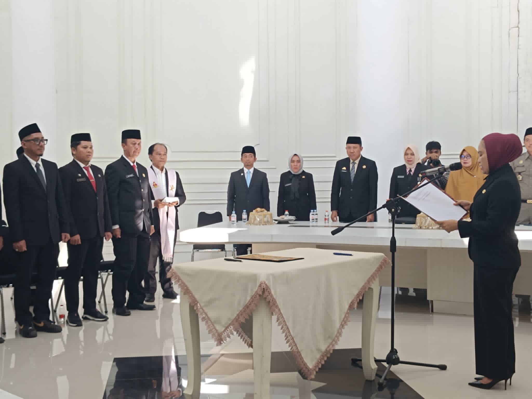 Walikota Lantik 9 Pejabat Palopo, Ini Nama-Namanya