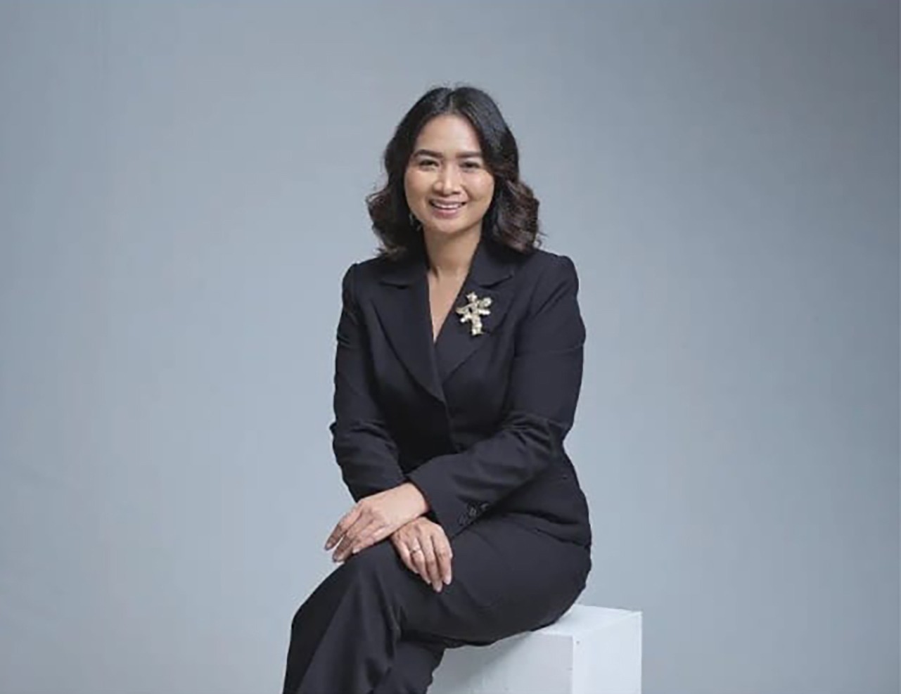 Gedor Potensi Wisata, Bupati Lutra Ajak Wamenpar Ni Luh Puspa ke Permandian Air Panas Pincara