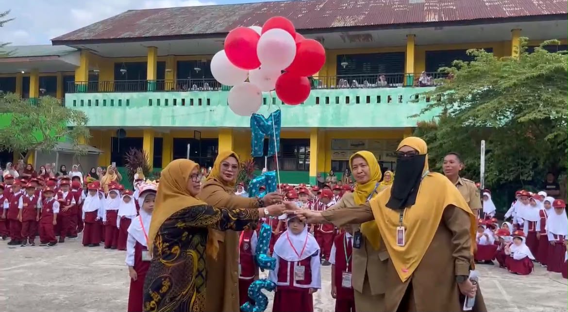 Diikuti 84 Murid Baru, SDN 1 Lalebbata Palopo Kenalkan Lingkungan Sekolah Lewat MPLS yang Ramah dan Edukatif