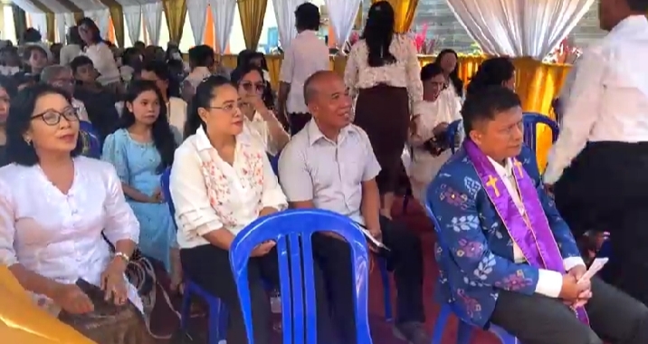 Ibadah Minggu, Syukuran Tahunan dan Lepas Sambut Gembala Warnai Hari Kedua Pentahbisan Gereja Kibaid Jemaat Palopo