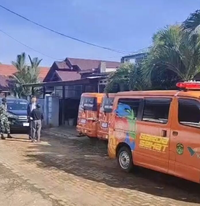“Aku Hanya Tumbang, Belum Mati” Ungkapan Hati Erwin Sandi Lewat Story WA Sebelum Rumahnya Digeledah Kejari Lutim