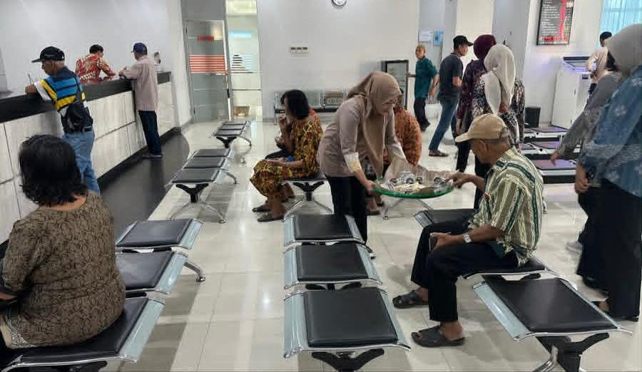 Layanan Pensiunan Terasa Istimewa, BRI KC Palopo Hadirkan Pelayanan Prima di Awal Bulan