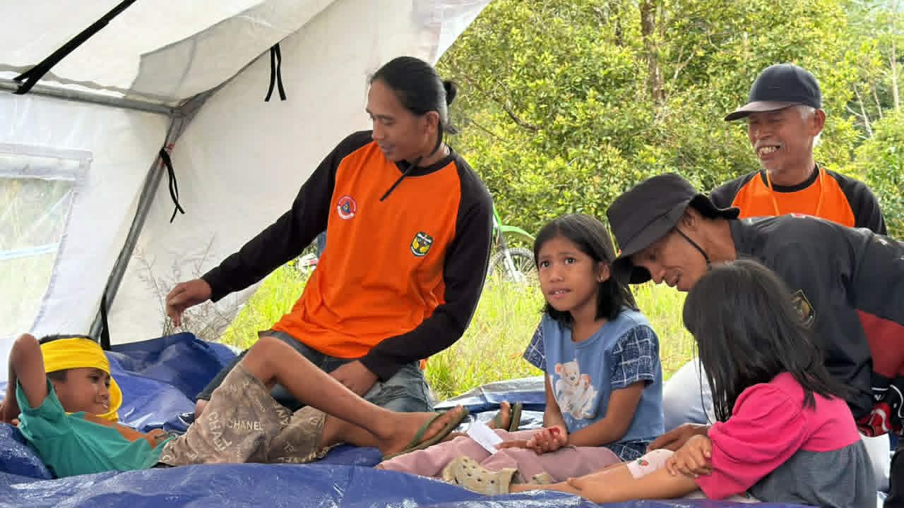 PT MDA dan UNCP Palopo Perkuat Kesiapsiagaan Masyarakat Melalui Destana di Boneposi dan Tolajuk