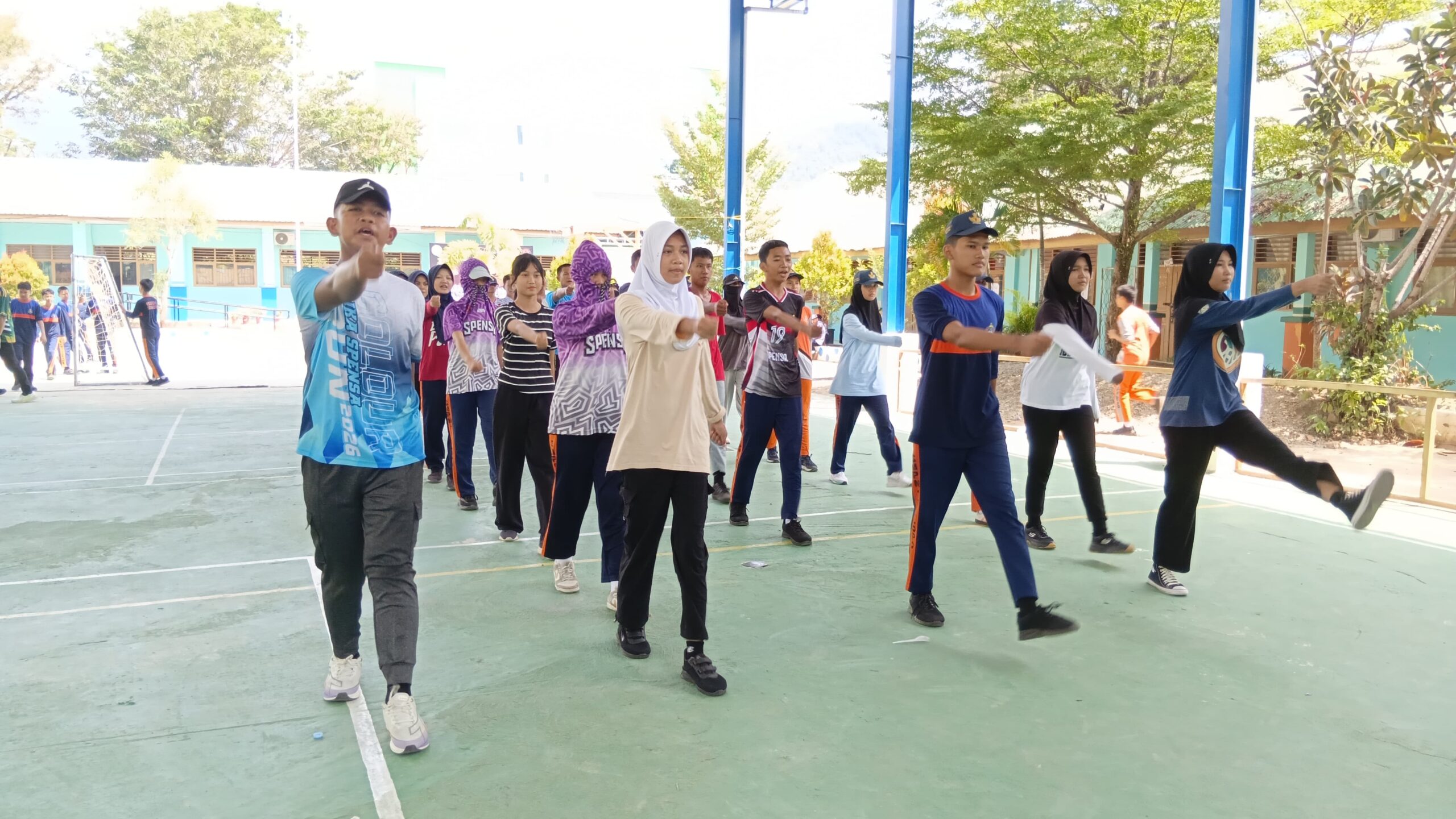 SMP Negeri 1 Palopo Intensifkan Latihan Gerak Jalan Indah Jelang HUT ke-81 Kemerdekaan RI