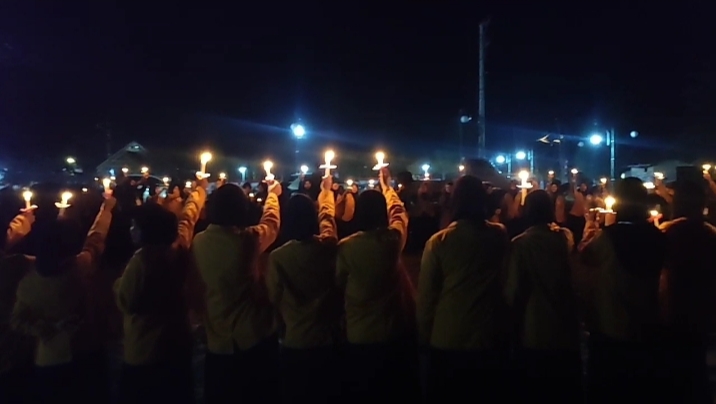 Kenang Jasa Pahlawan dan Perkuat Nilai Keagamaan, Ponpes Nurul Jadid Assallangnge Bua Gelar Renungan Malam di Tugu Bua