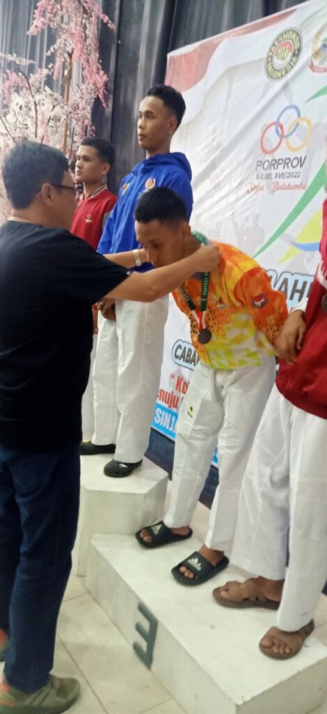 Atlet Taekwondo Palopo Raih Medali Perunggu